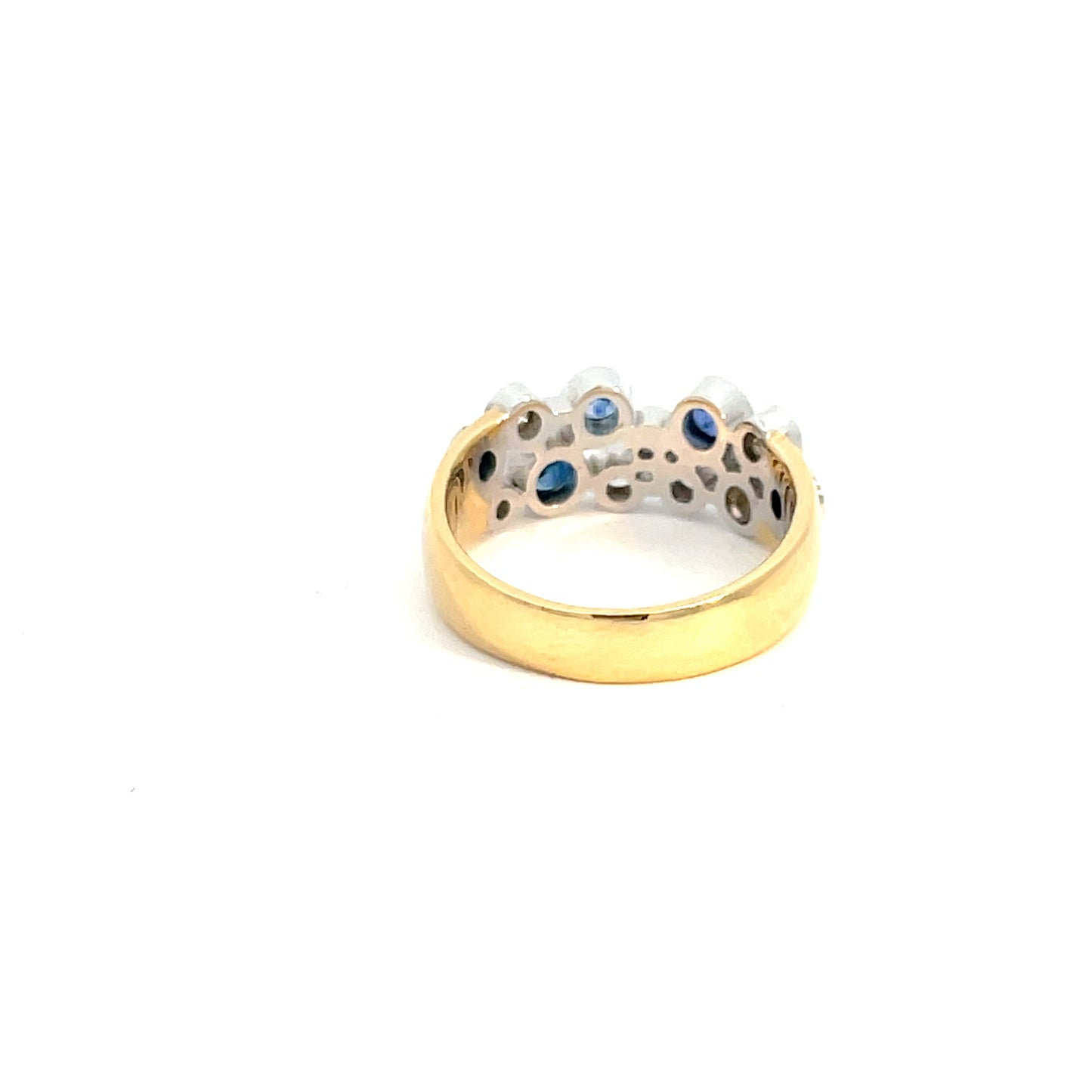 18ct Yellow Gold Sapphire Diamond Cluster