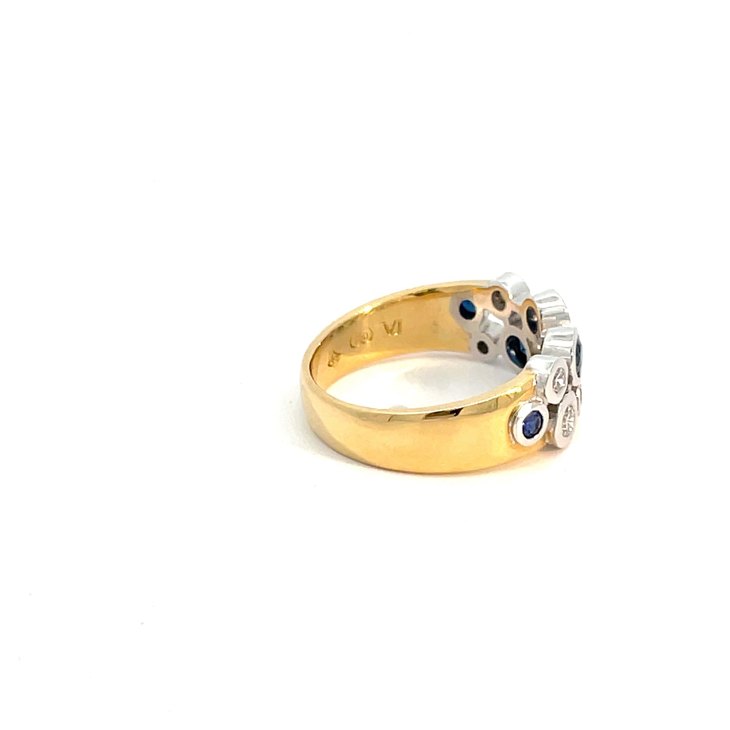 18ct Yellow Gold Sapphire Diamond Cluster