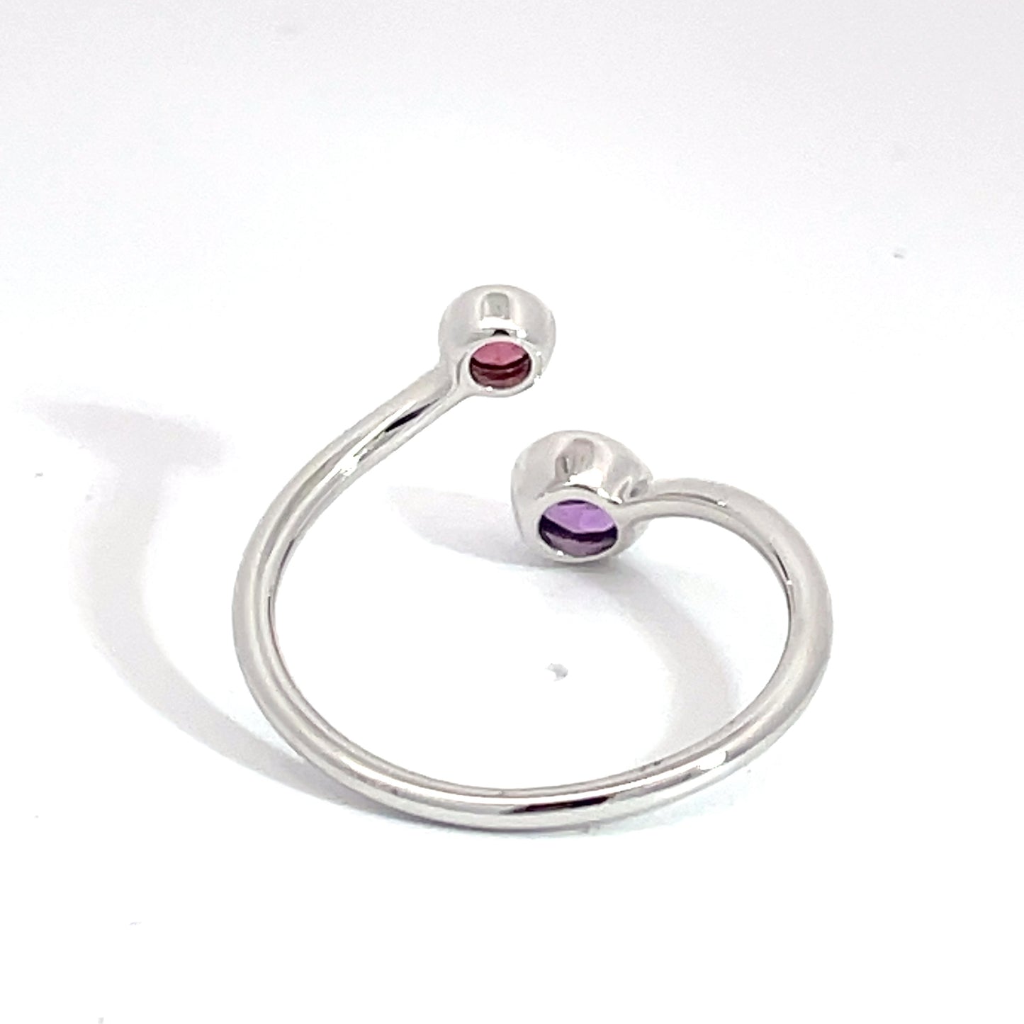 9ct White Gold Amethyst and Garnet Ring