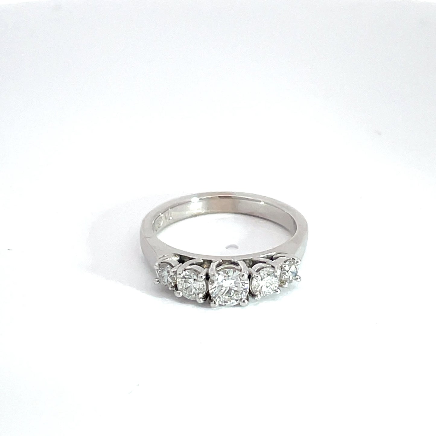 18ct White Gold 5 Stone Diamond Ring
