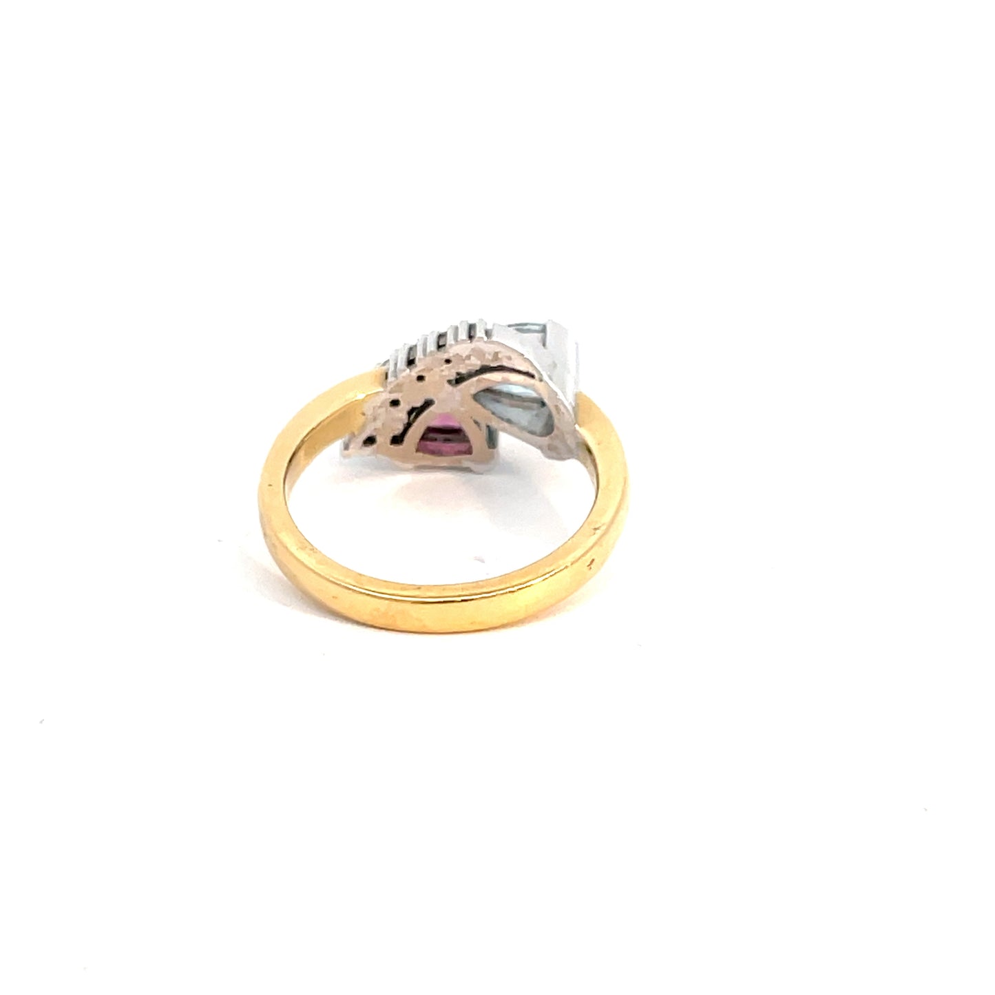 18ct Yellow Gold Aquamarine, Garnet & Diamond Ring