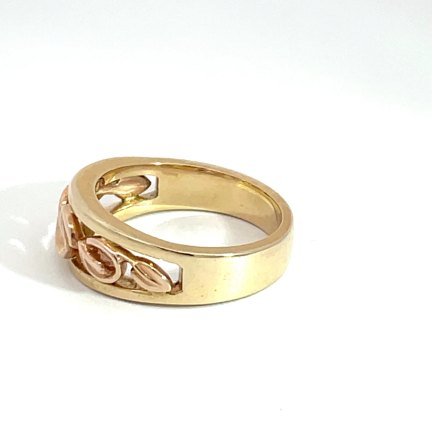 9ct Rose Gold Diamond Wave Ring