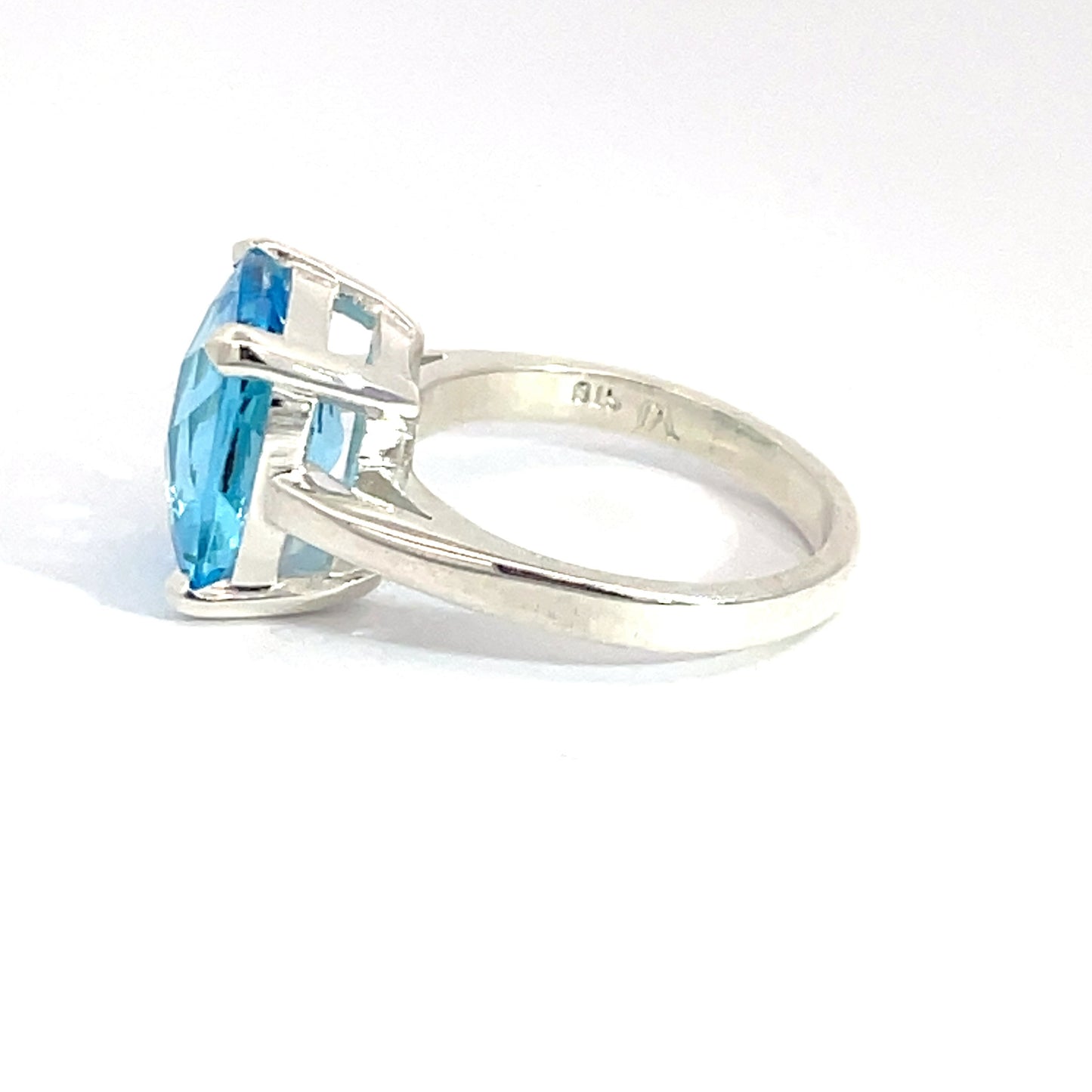 Sterling Silver Swiss Blue Topaz Ring