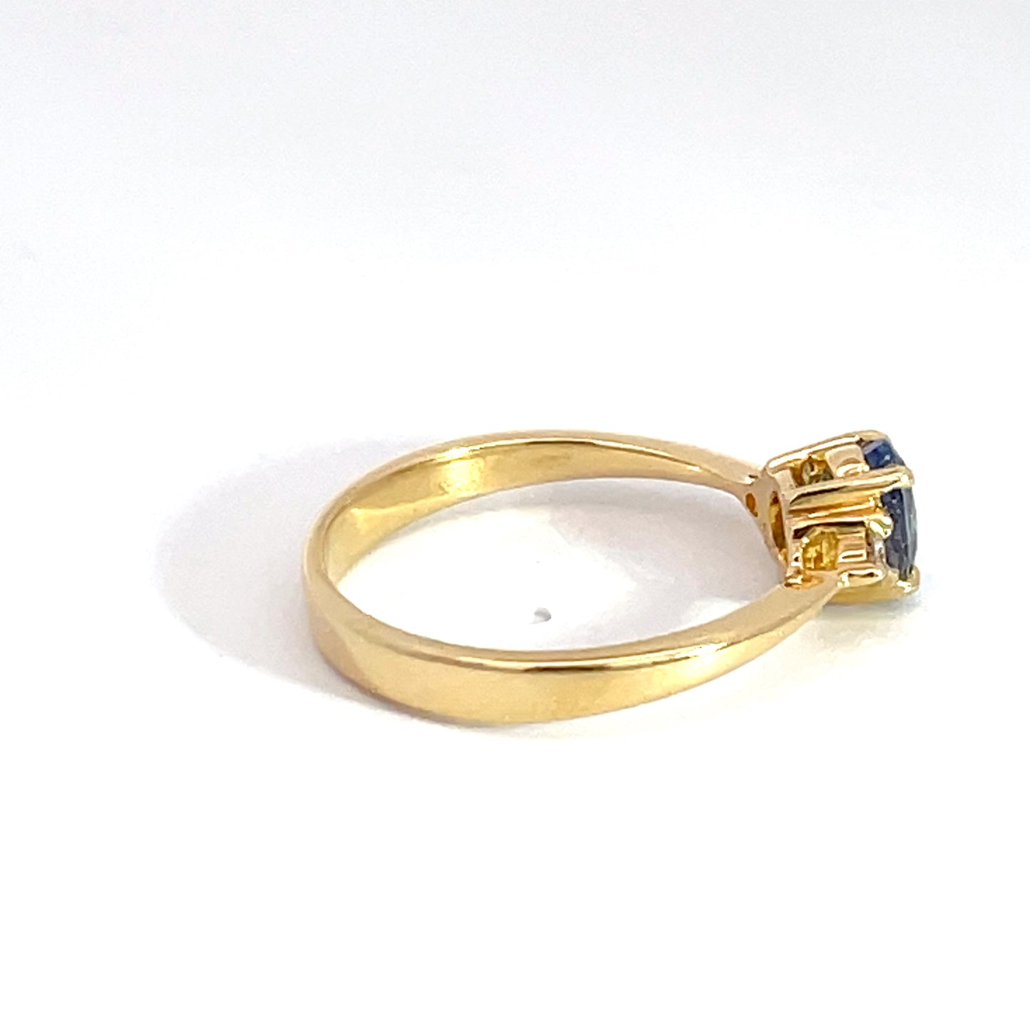 18ct Yellow Gold Oval Sapphire and Diamond Ring