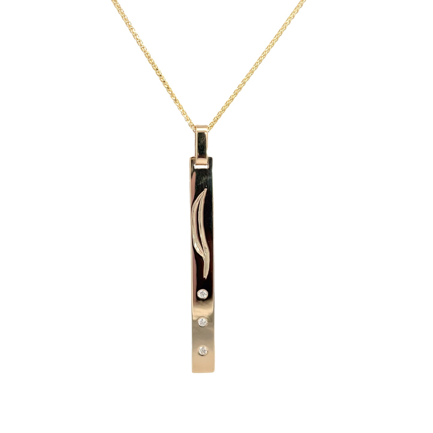 9ct Yellow Gold Diamond Leaf Pendant and Chain