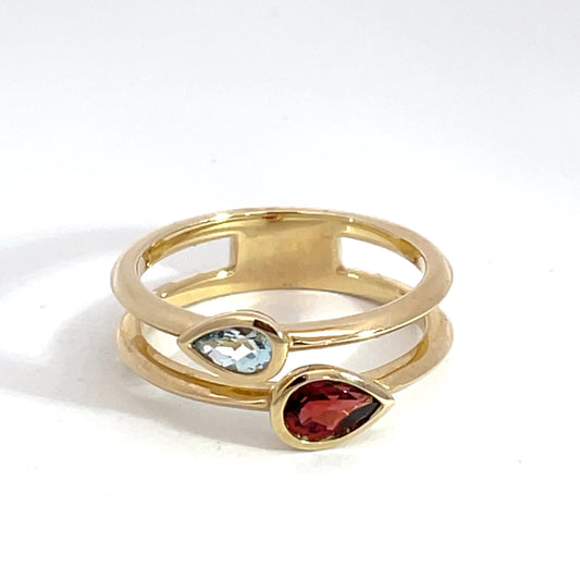 9ct Yellow Gold Garnet and Aquamarine Duo Ring