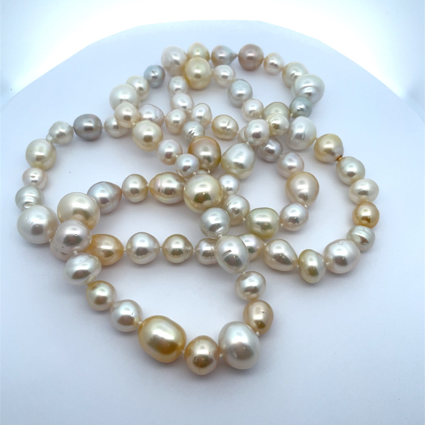 South Sea Pearl Necklace with 18ct Yellow Gold Clasp