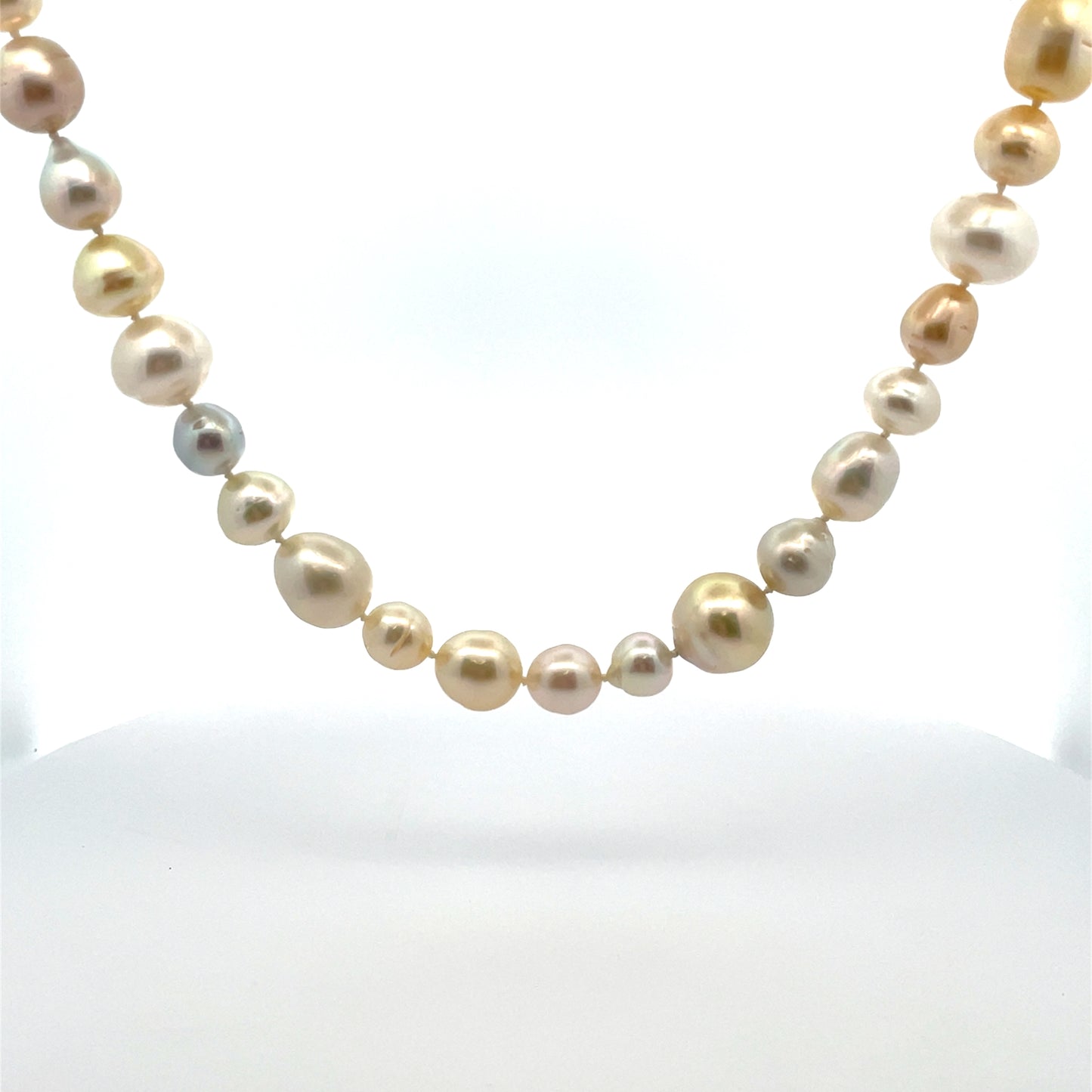 South Sea Pearl Necklace with 18ct Yellow Gold Clasp