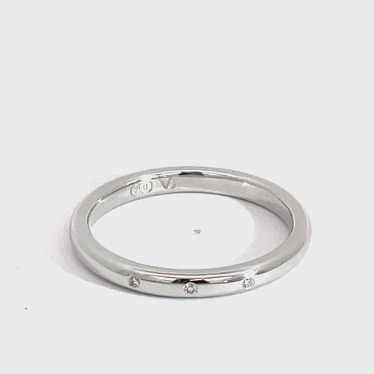 18ct White Gold 3 Diamond Band